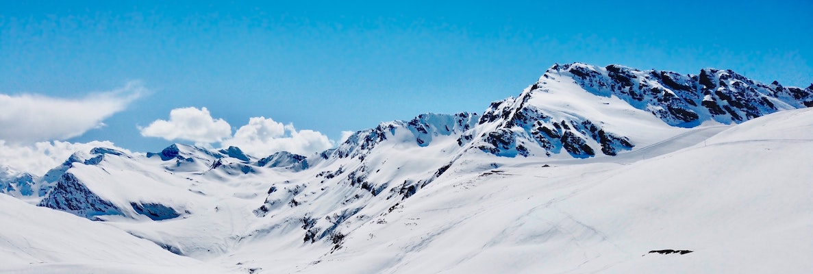 courchevel-montagne-neige-ski-alpes-france-myprivatexperience